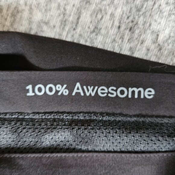 FIGS Sydney Scrubs Jacket Black Womens Small Full Zip Medical Nurse Alchemy LOGO - Picture 11 of 15